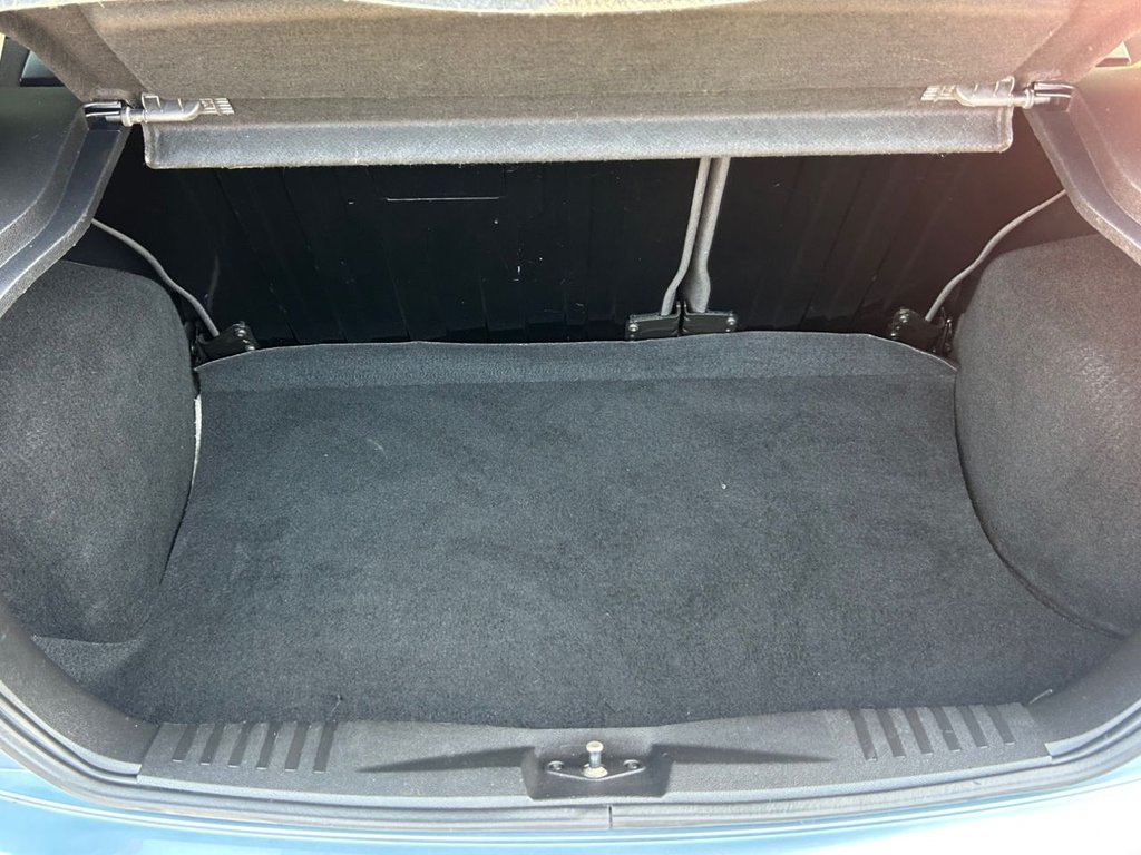 Used Ford Fiesta 2006 for sale - 76495909: Photo 9