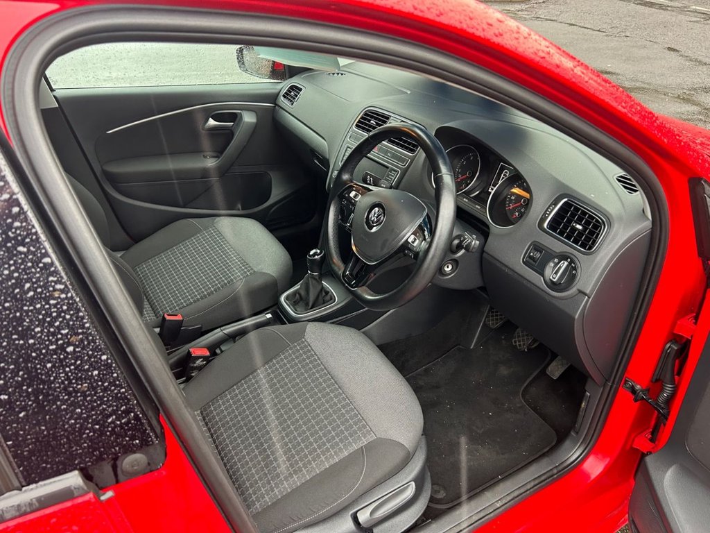 Used Volkswagen Polo 2017 for sale - 77231929: Photo 2