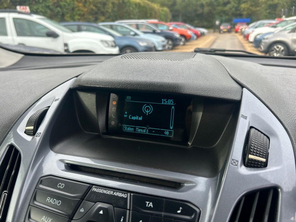 Used Ford Grand Tourneo Connect 2015 for sale - 76792288: Photo 16