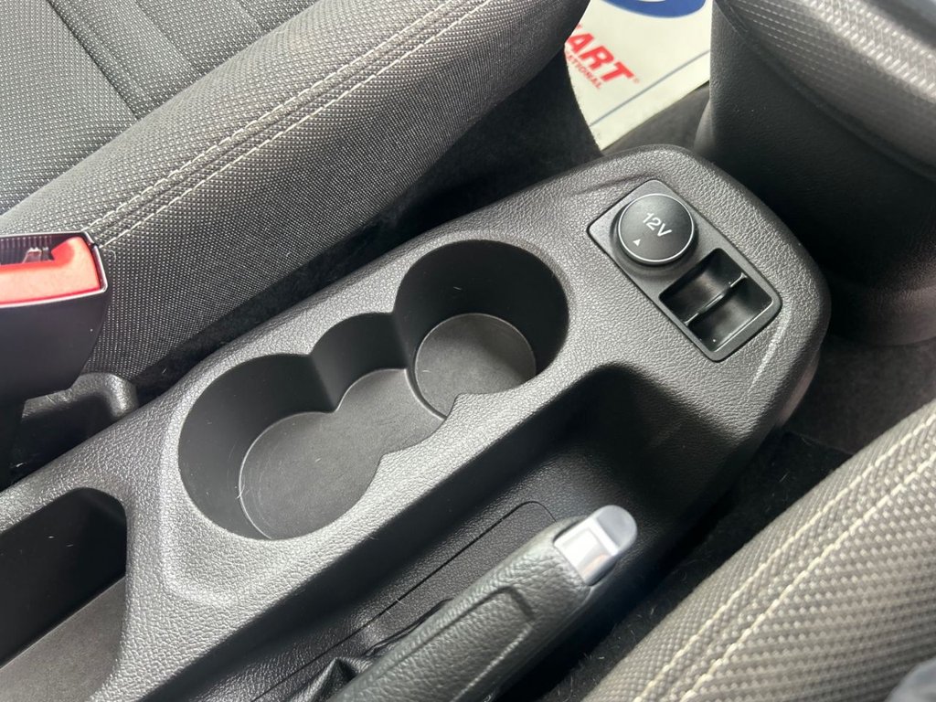 Used Ford Grand Tourneo Connect 2015 for sale - 76792288: Photo 21