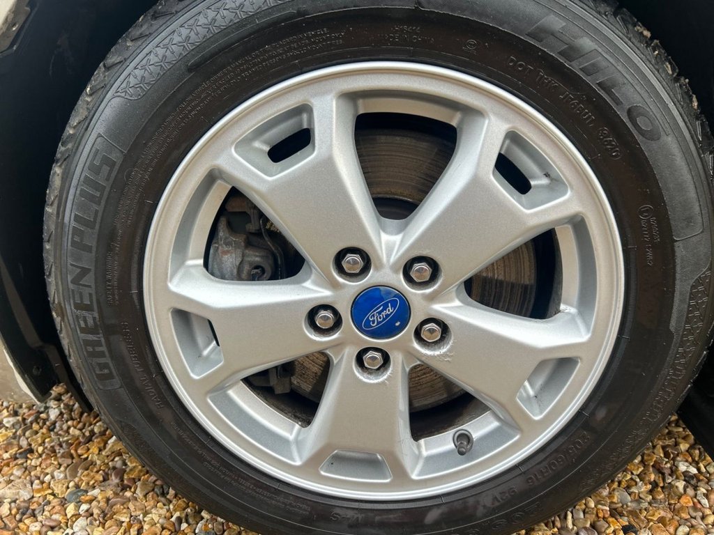 Used Ford Grand Tourneo Connect 2015 for sale - 76792288: Photo 29