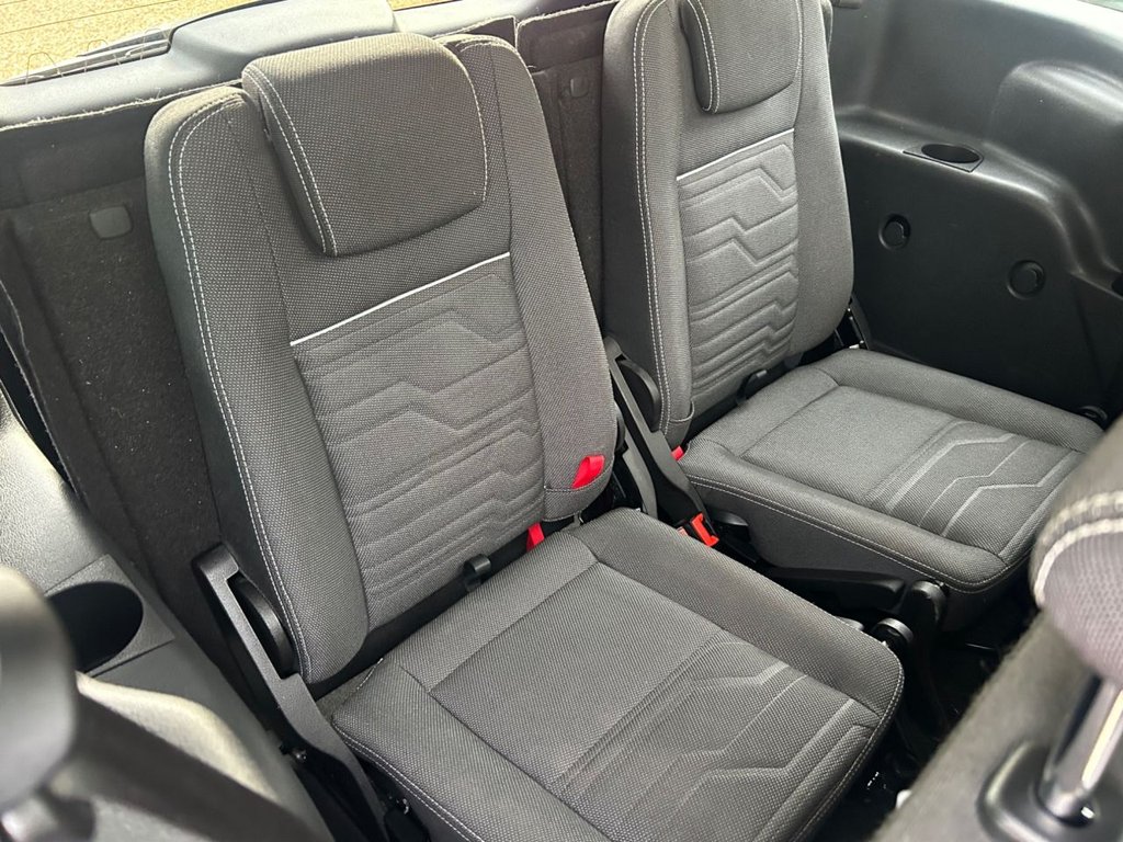 Used Ford Grand Tourneo Connect 2015 for sale - 76792288: Photo 9