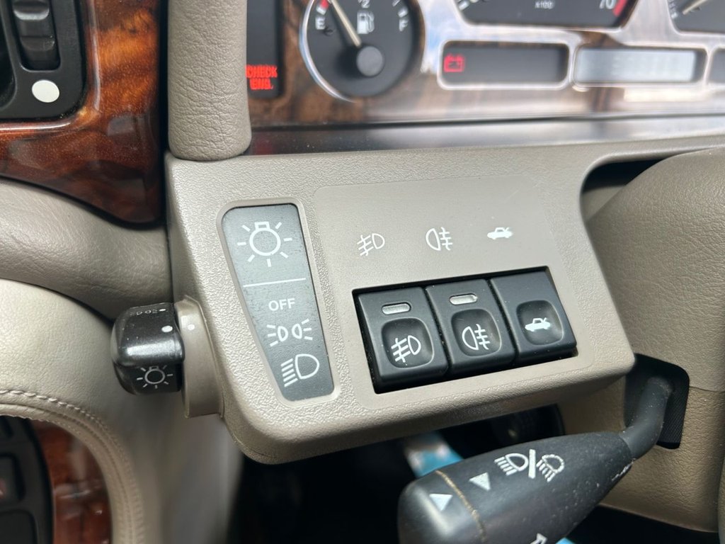 Used Jaguar XJ 1997 for sale - 76665733: Photo 14