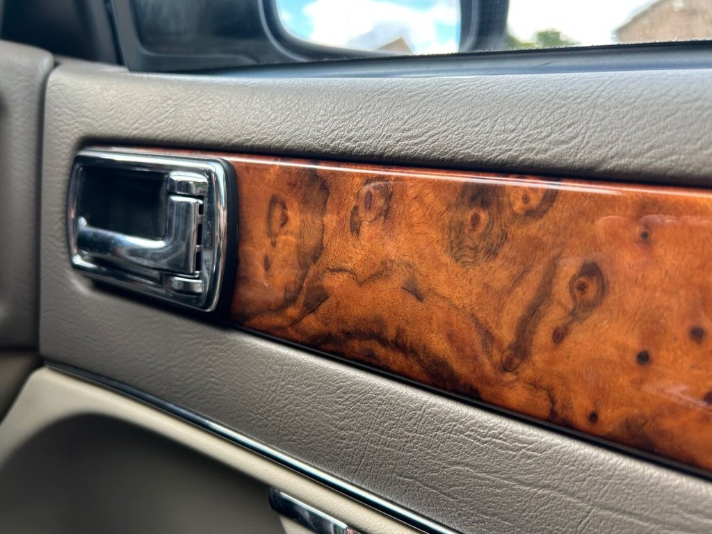 Used Jaguar XJ 1997 for sale - 76665733: Photo 23