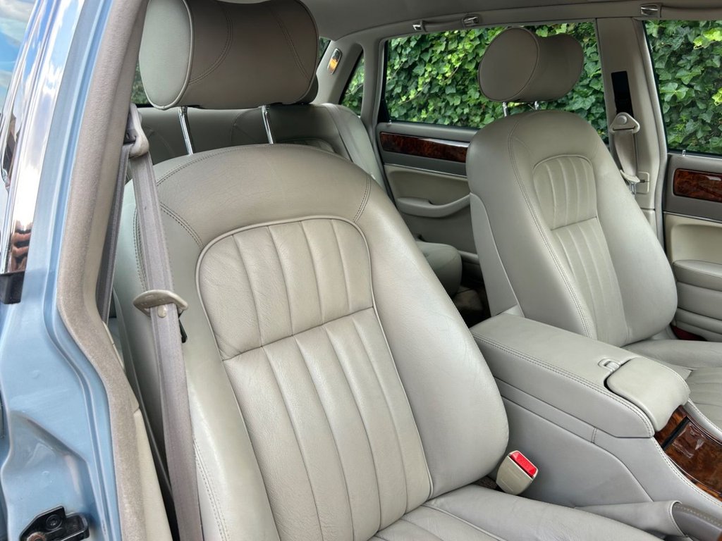 Used Jaguar XJ 1997 for sale - 76665733: Photo 25