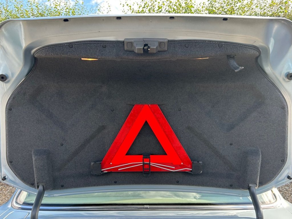 Used Jaguar XJ 1997 for sale - 76665733: Photo 36