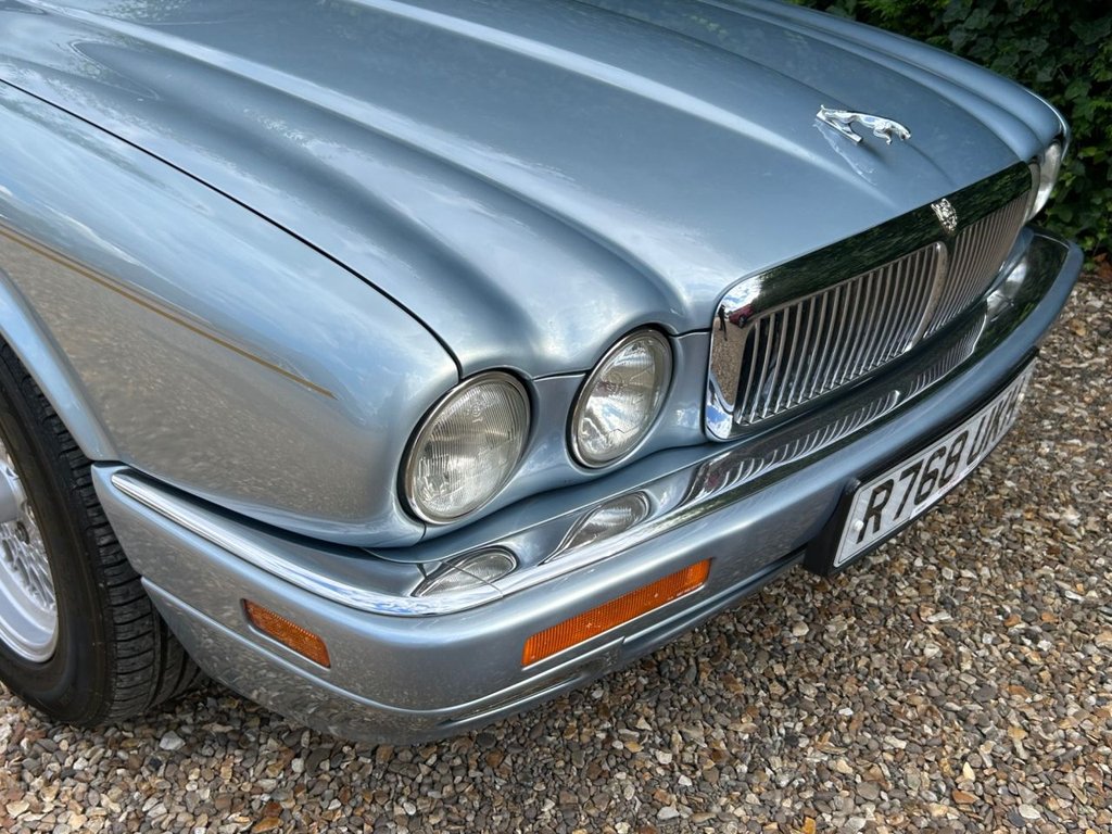 Used Jaguar XJ 1997 for sale - 76665733: Photo 37
