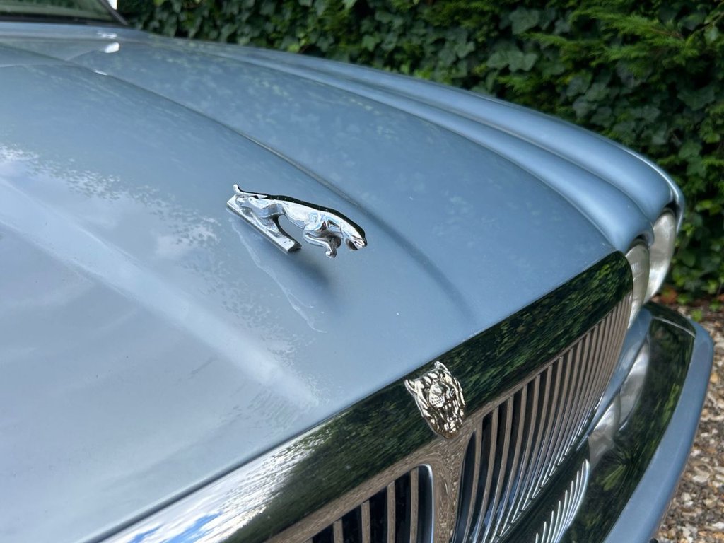 Used Jaguar XJ 1997 for sale - 76665733: Photo 39