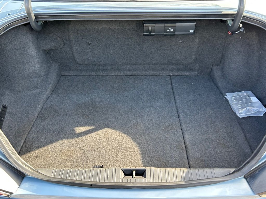 Used Jaguar XJ 1997 for sale - 76665733: Photo 9