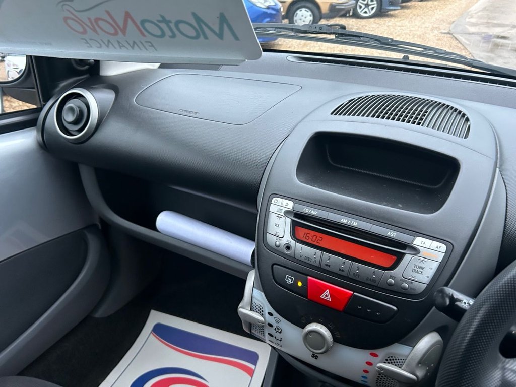 Used Peugeot 107 2009 for sale - 77042589: Photo 14