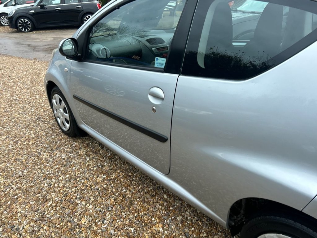 Used Peugeot 107 2009 for sale - 77042589: Photo 27