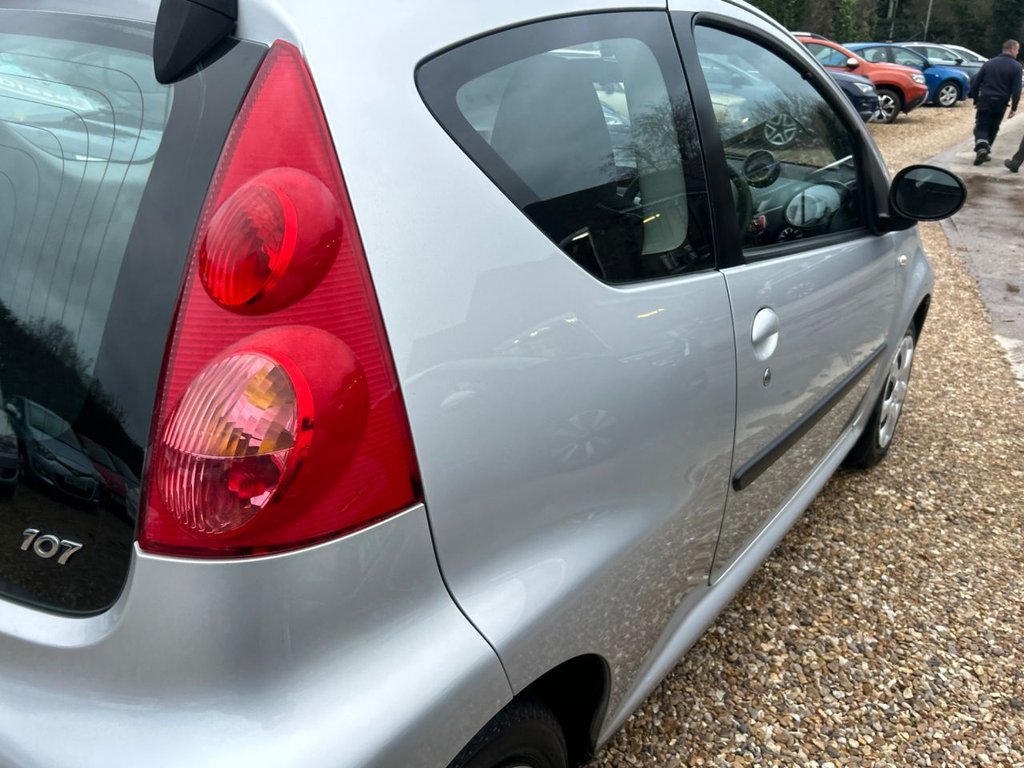 Used Peugeot 107 2009 for sale - 77042589: Photo 35