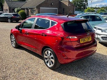Used Ford Fiesta 2017 for sale - 78959889: Photo