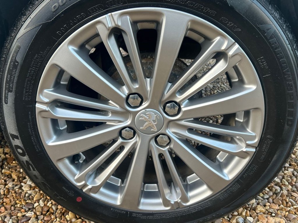 Used Peugeot 208 2018 for sale - 76586638: Photo 31