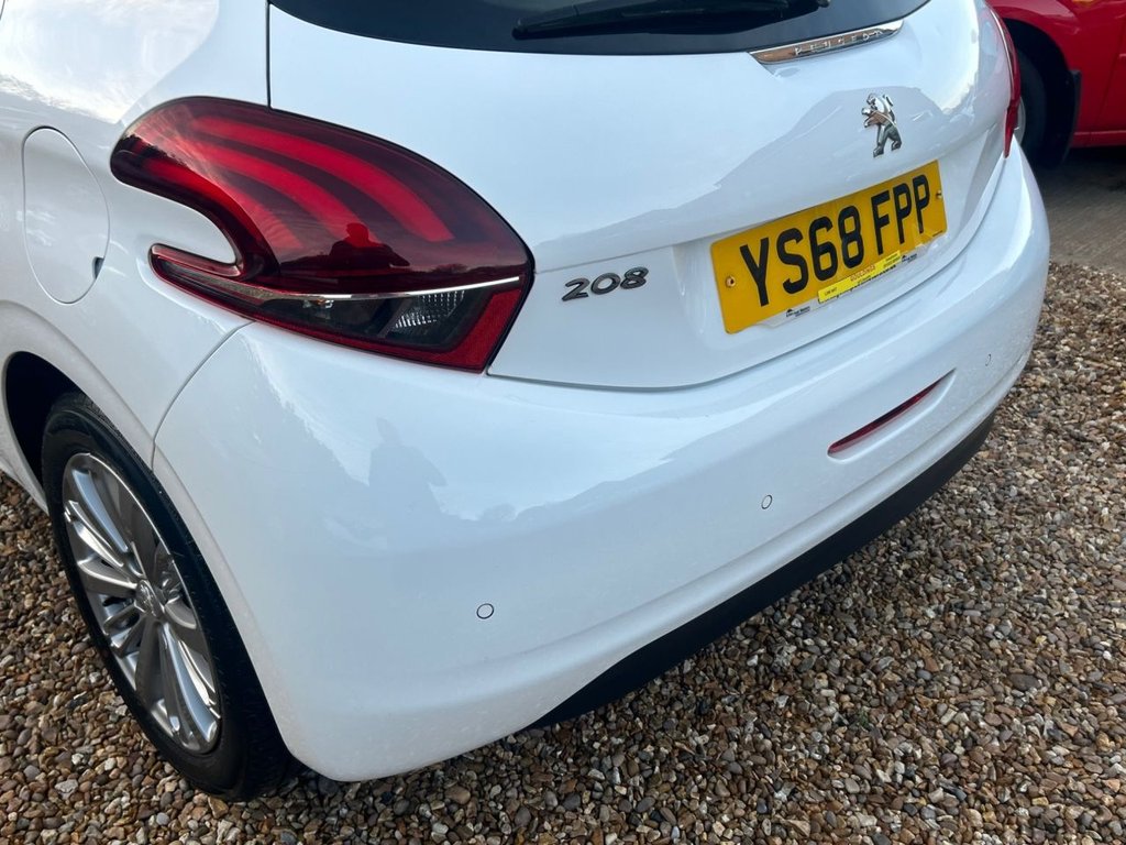Used Peugeot 208 2018 for sale - 76586638: Photo 33