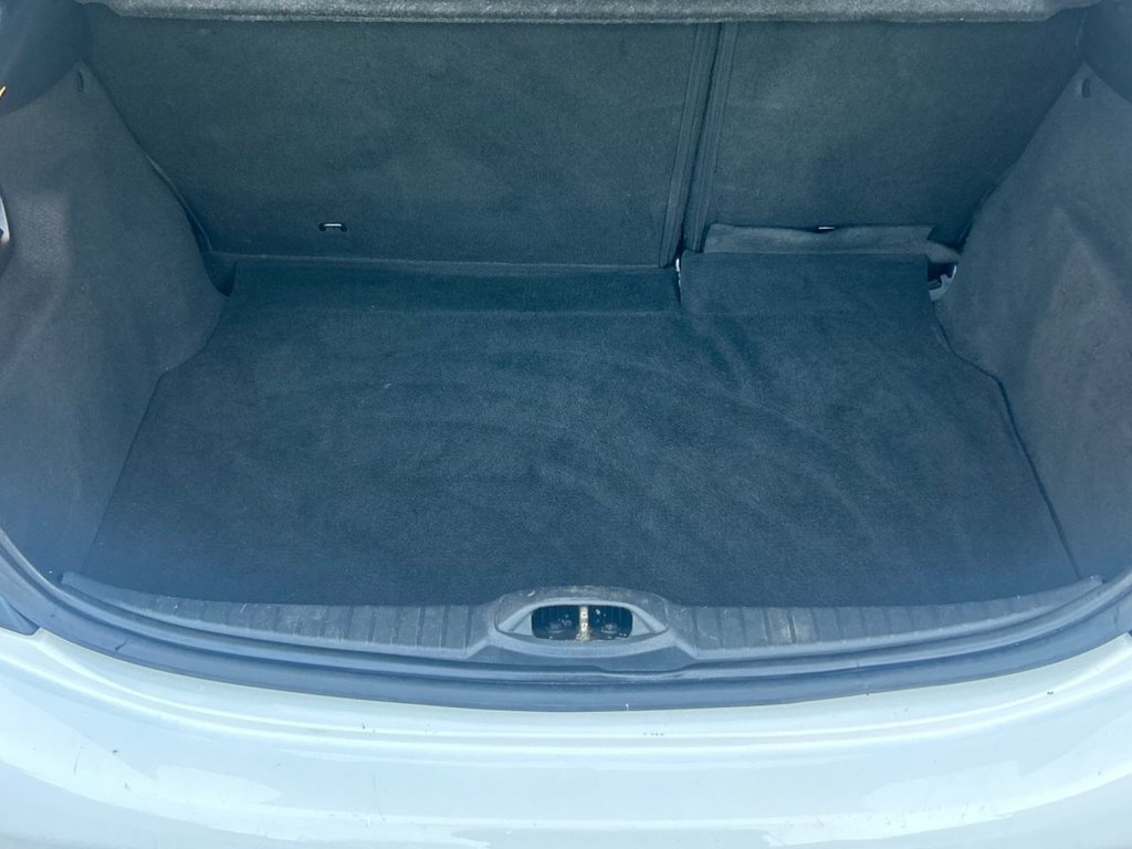 Used Peugeot 208 2018 for sale - 76586638: Photo 8