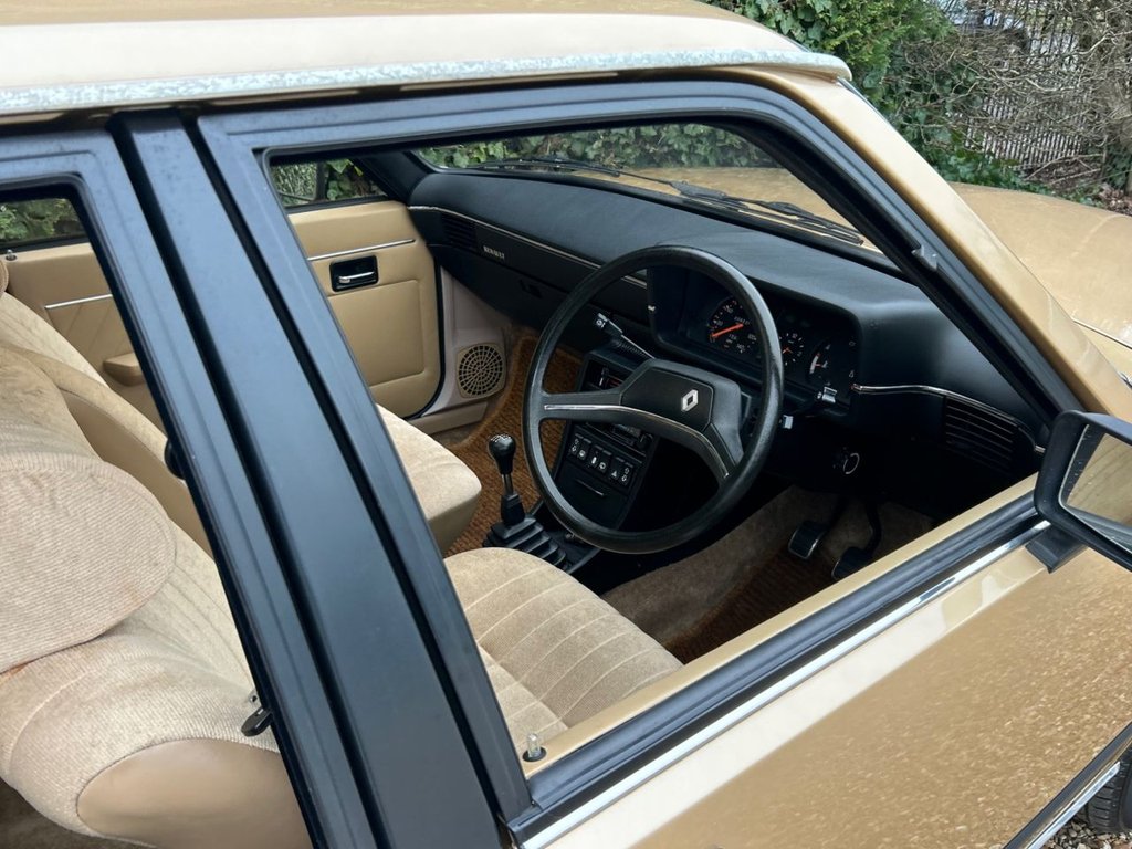 Used Renault 18 1983 for sale - 77835319: Photo 32