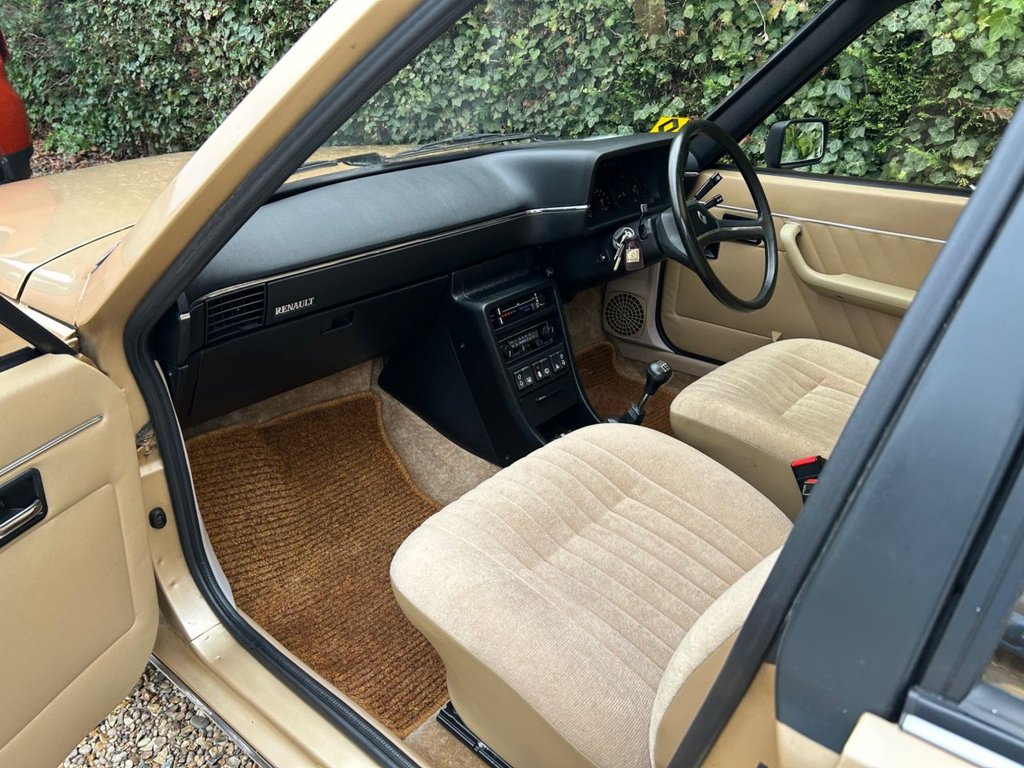 Used Renault 18 1983 for sale - 77835319: Photo 33