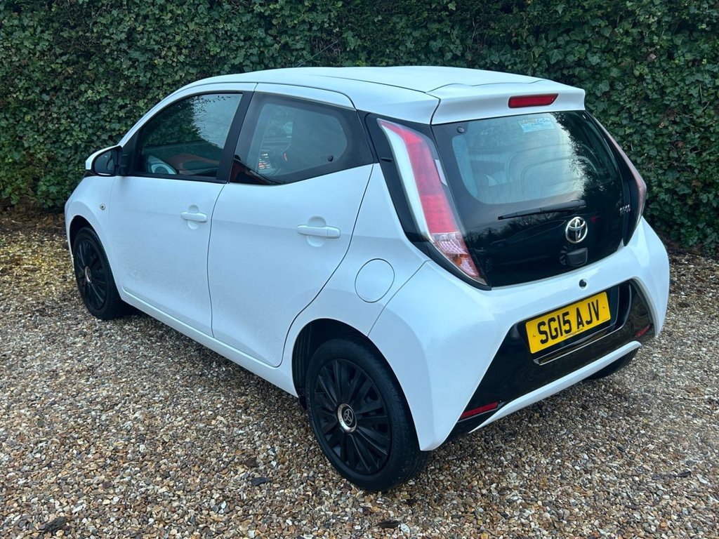 Used Toyota AYGO 2015 for sale - 77200268: Photo 5