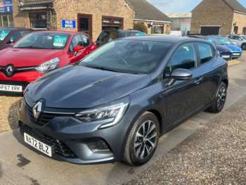 Used Renault Clio 2022 for sale - 74756272: Photo