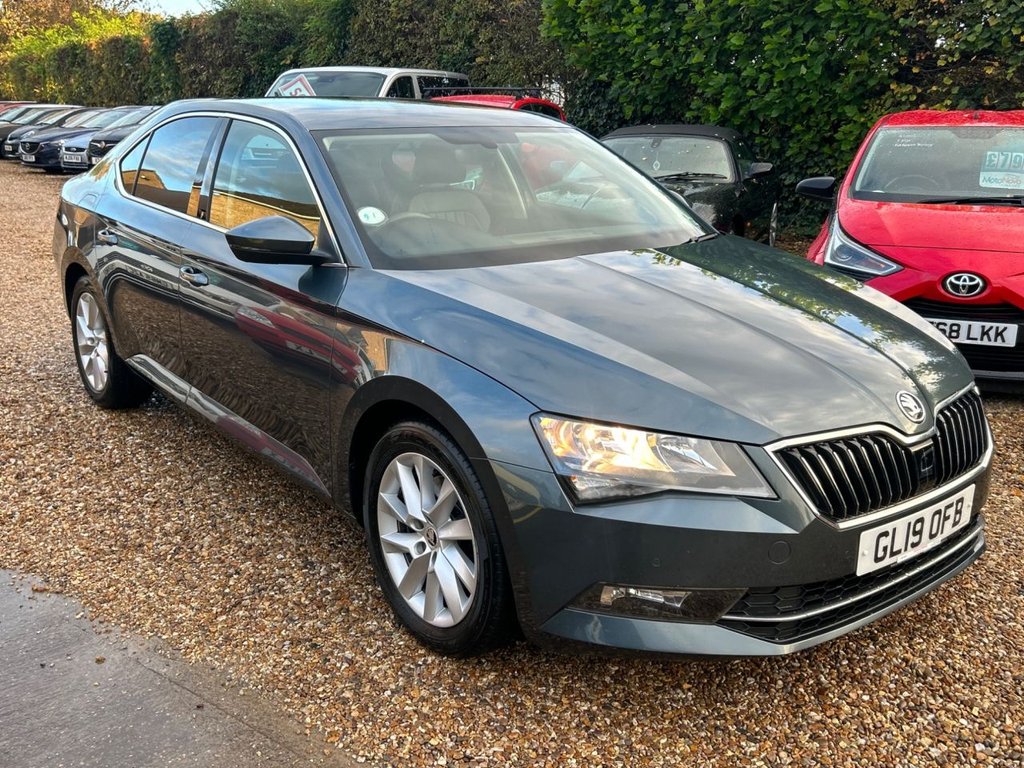 Used Skoda Superb 2019 for sale - 76419979: Photo 1