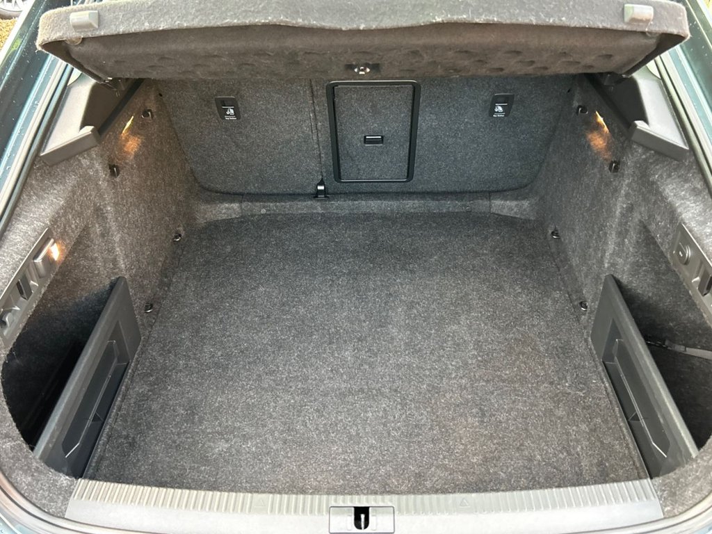 Used Skoda Superb 2019 for sale - 76419979: Photo 8