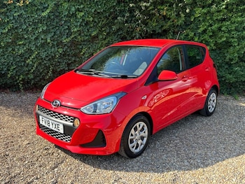 Used Hyundai i10 2018 for sale - 79186807: Photo
