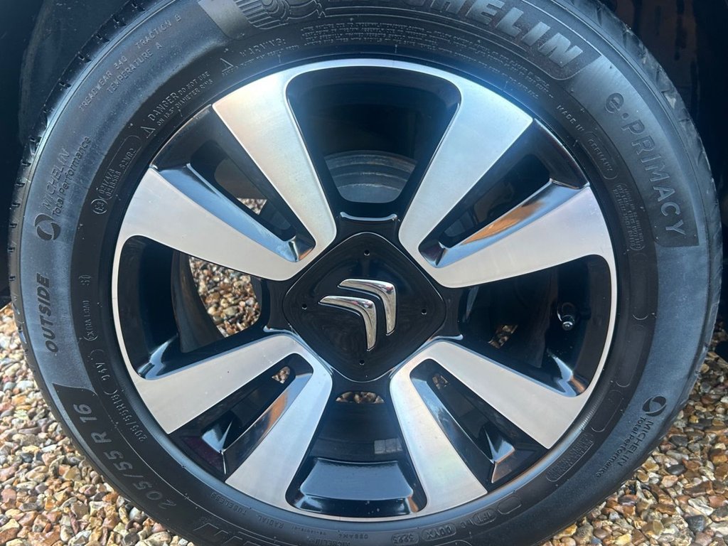 Used Citroen C3 2023 for sale - 76797891: Photo 7