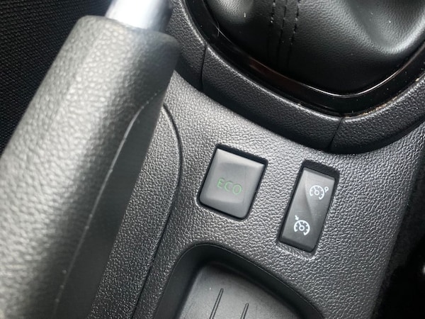 Used Renault Clio 2017 for sale - 68244954: Photo 24
