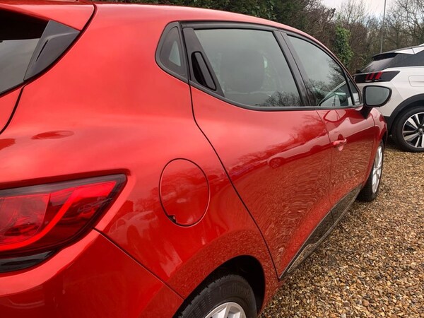 Used Renault Clio 2017 for sale - 68244954: Photo 47