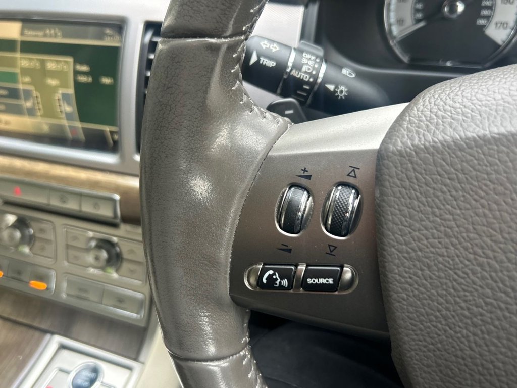 Used Jaguar XF 2010 for sale - 77775944: Photo 13