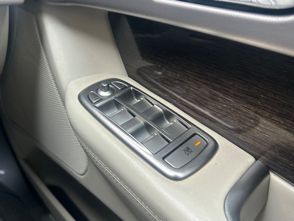 Used Jaguar XF 2010 for sale - 77775944: Photo 24