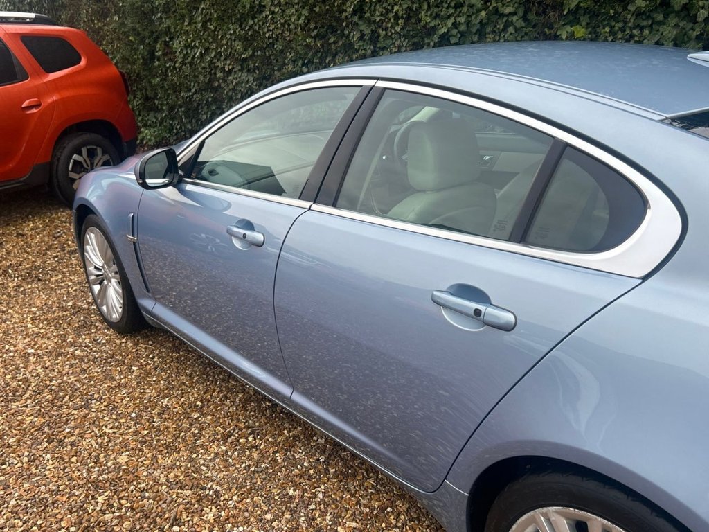 Used Jaguar XF 2010 for sale - 77775944: Photo 32