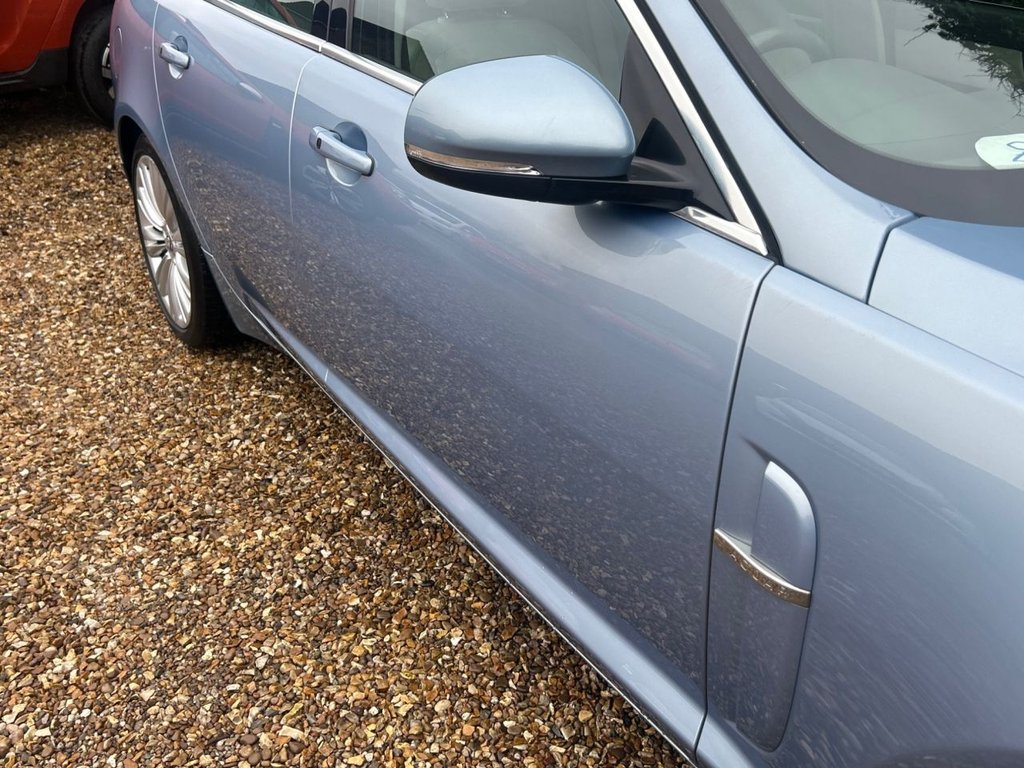 Used Jaguar XF 2010 for sale - 77775944: Photo 41