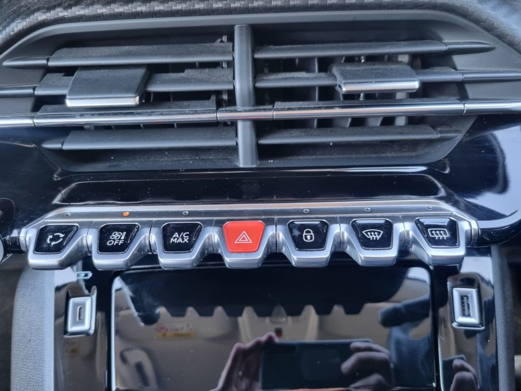 Used Peugeot 208 2021 for sale - 77110615: Photo 29