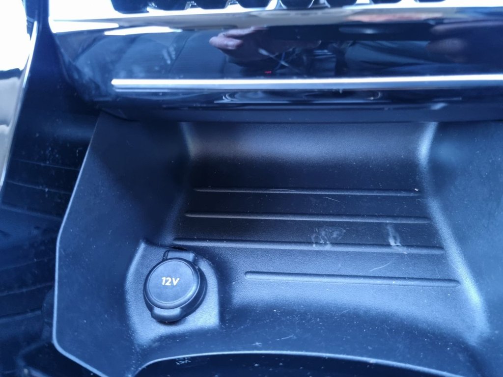 Used Peugeot 208 2021 for sale - 77110615: Photo 32