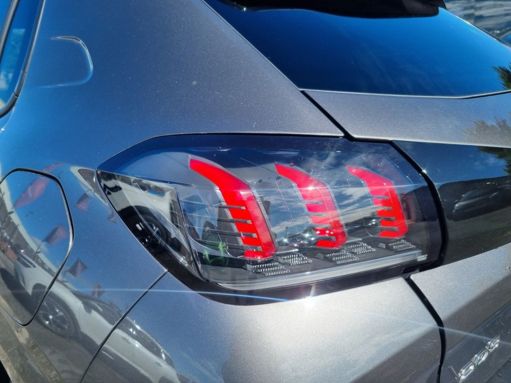 Used Peugeot 208 2021 for sale - 77110615: Photo 41