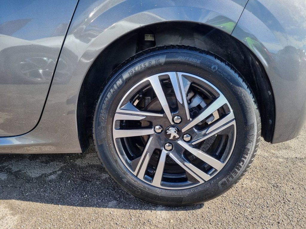 Used Peugeot 208 2021 for sale - 77110615: Photo 46