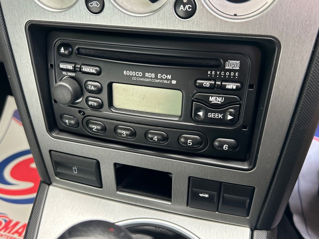 Used Ford Mondeo 2001 for sale - 77849752: Photo 15