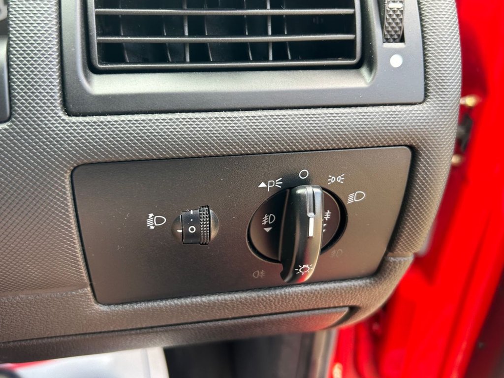 Used Ford Mondeo 2001 for sale - 77849752: Photo 21