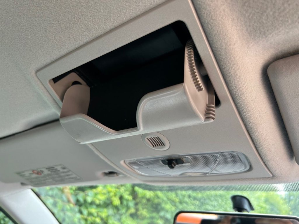 Used Ford Mondeo 2001 for sale - 77849752: Photo 24