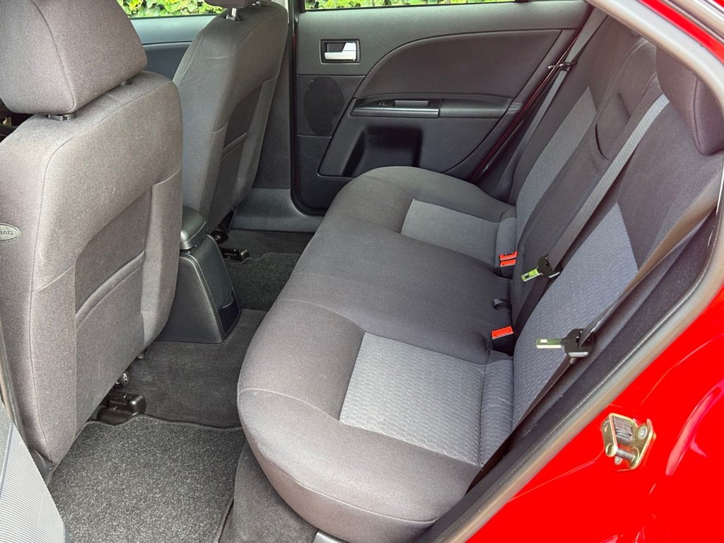 Used Ford Mondeo 2001 for sale - 77849752: Photo 30