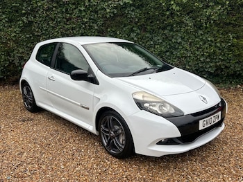 Renault Clio feature image
