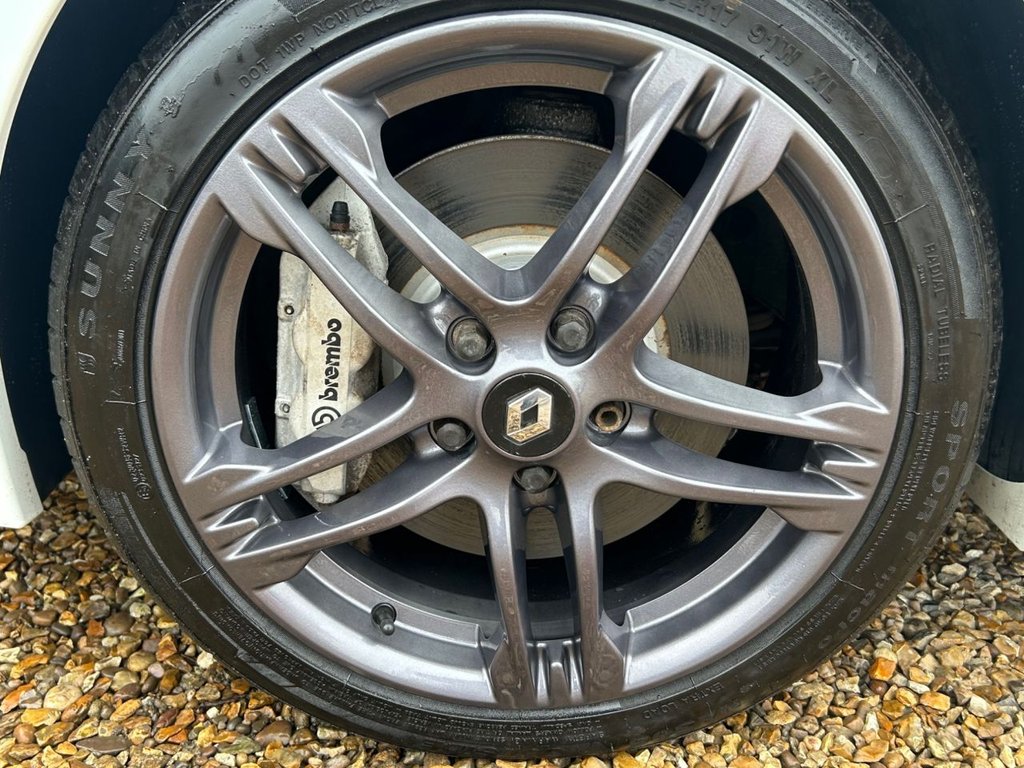 Used Renault Clio 2010 for sale - 77849816: Photo 30