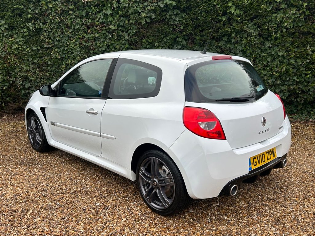 Used Renault Clio 2010 for sale - 77849816: Photo 5