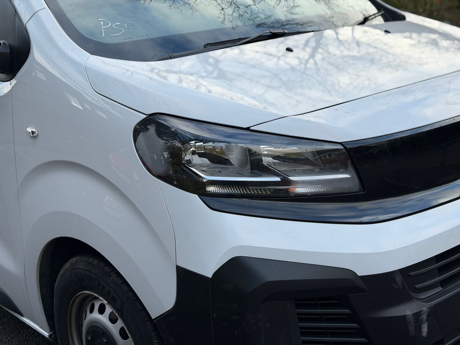 Used Vauxhall Vivaro 2024 for sale - 76578240: Photo 3