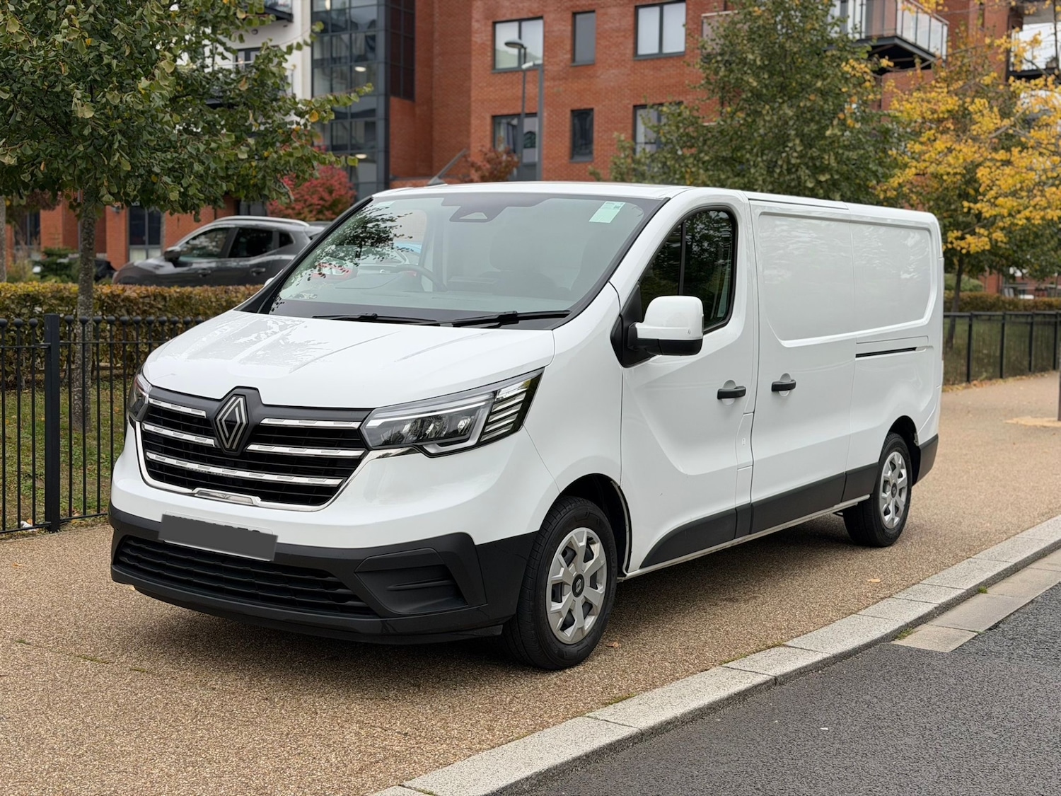 Used Renault Trafic 2024 for sale - 76196274: Photo 1