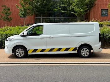 Used Ford Transit Custom 2024 for sale - 78527099: Photo