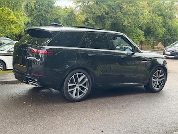 Used Land Rover Range Rover Sport 2024 for sale - 75873963: Photo