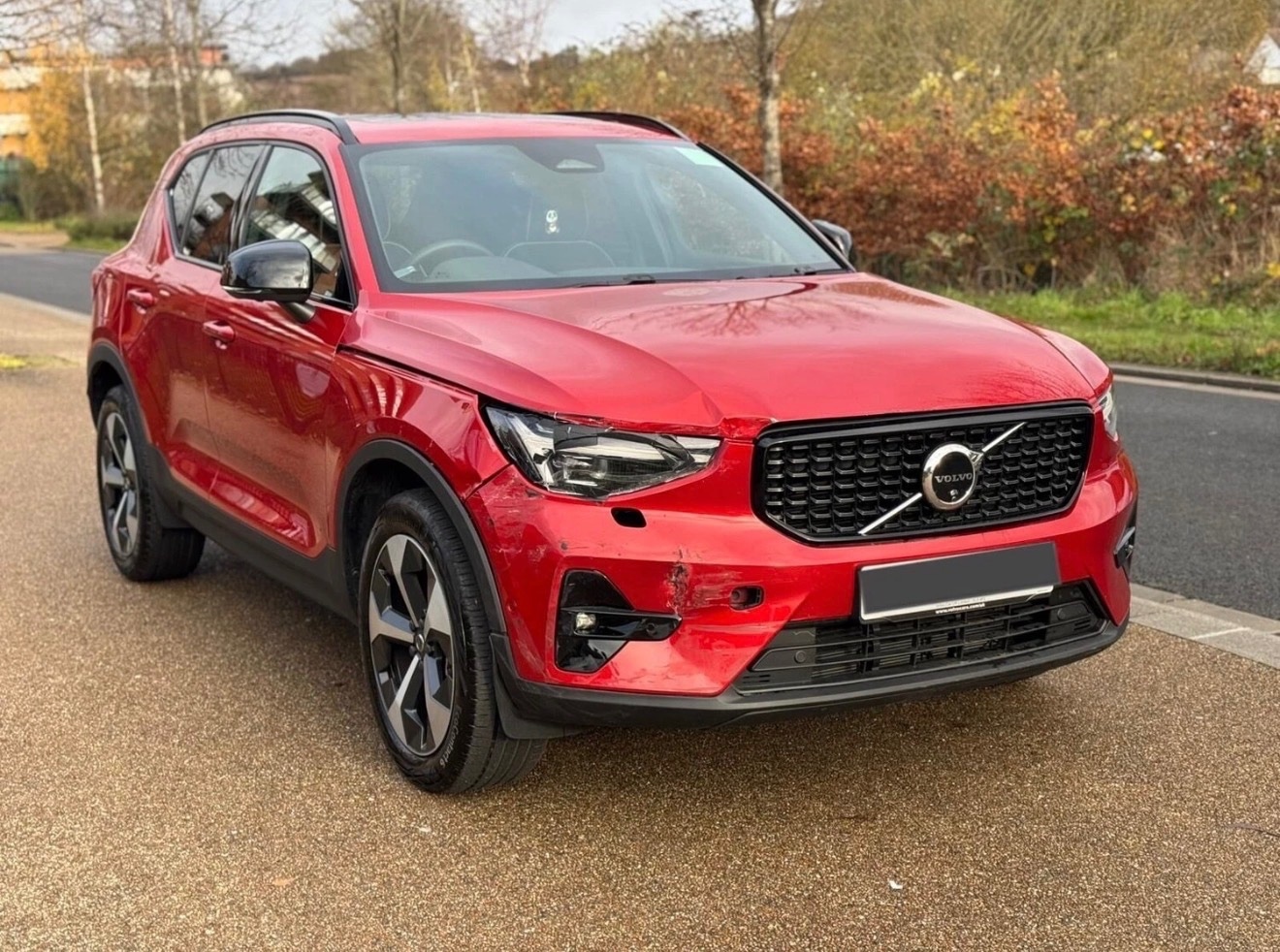 Used Volvo XC40 2024 for sale - 76864284: Photo 6